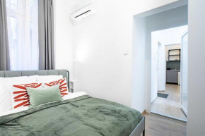 Central - NEW - Comfy AC Studio